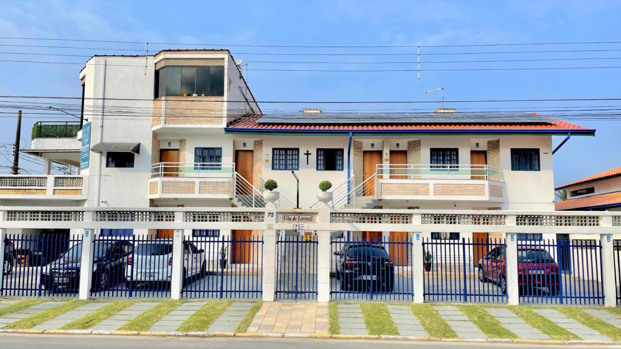 Vila Lorenzi & Apartamentos Ubatuba Luaran gambar